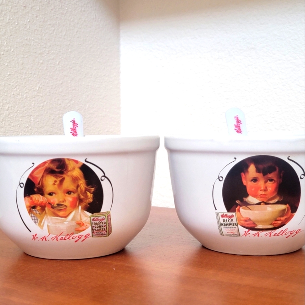 Vintage Kellogg's Rice Krispies Frosted Corn Flakes Cereal Bowl and Spoons